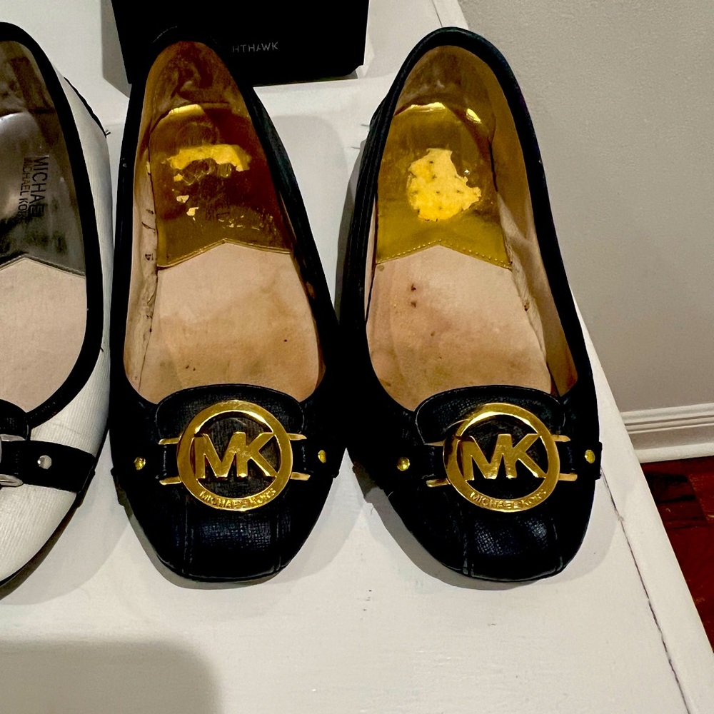 Black mk 6.0 women’s flats worn out one 6 day trip